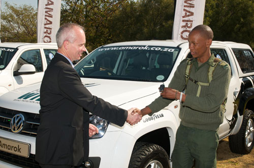 Volkswagen Amarok drives the Rhino Protection Initiative